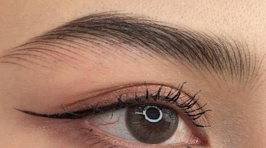 Nanoblading Eyebrows: The Ultimate Guide to Perfect, Natural-Looking Brows